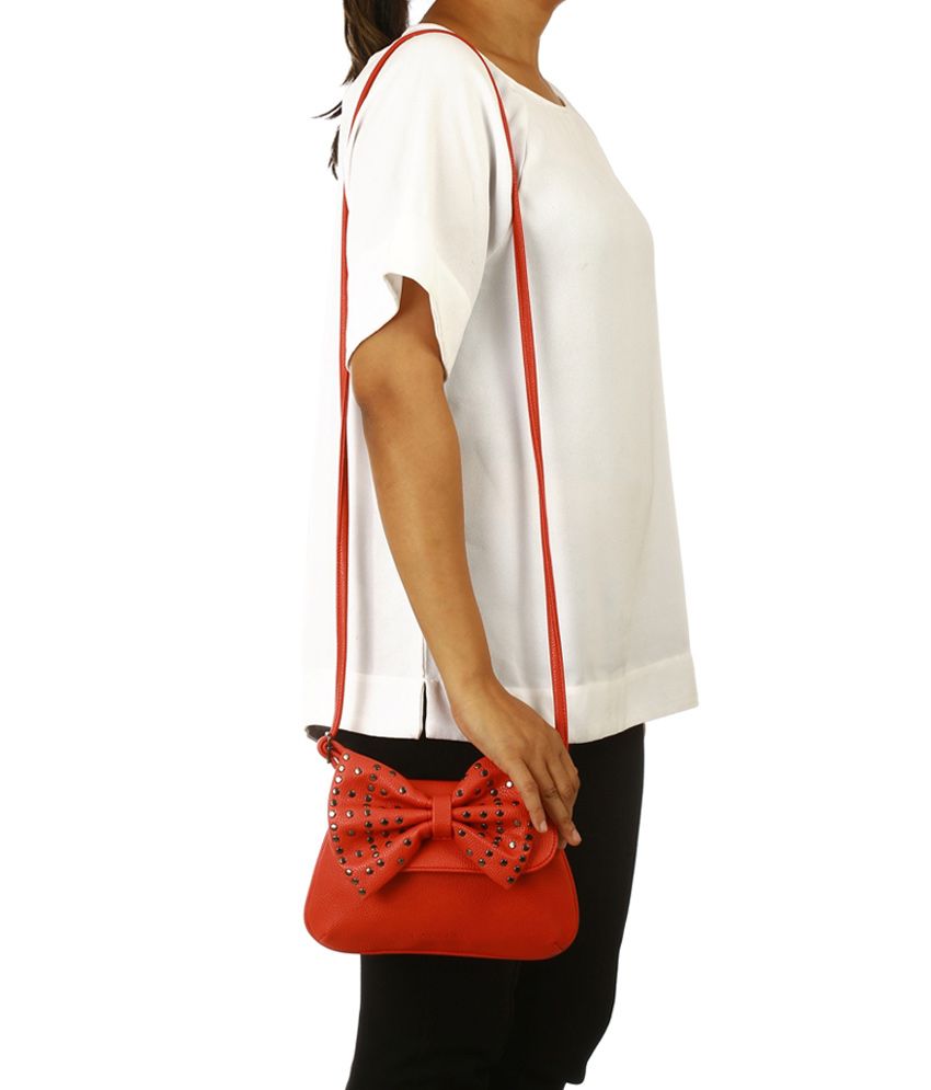 caprese sling bags below 1000