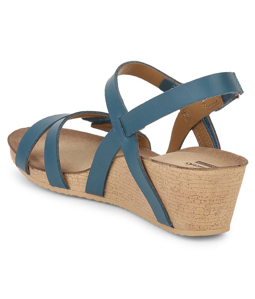 turquoise clarks