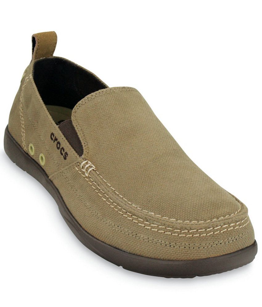 tan color crocs