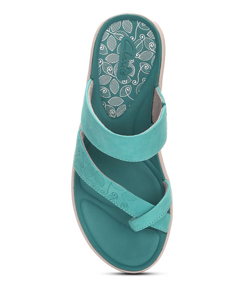 turquoise clarks