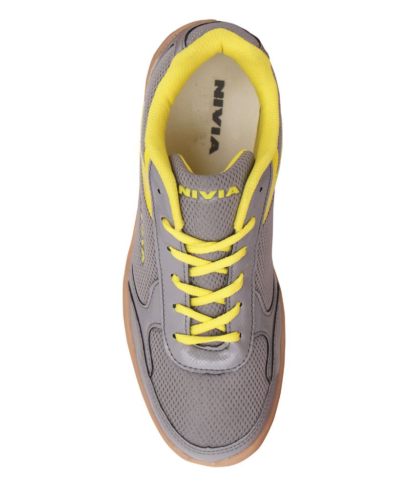 nivia flash shoe