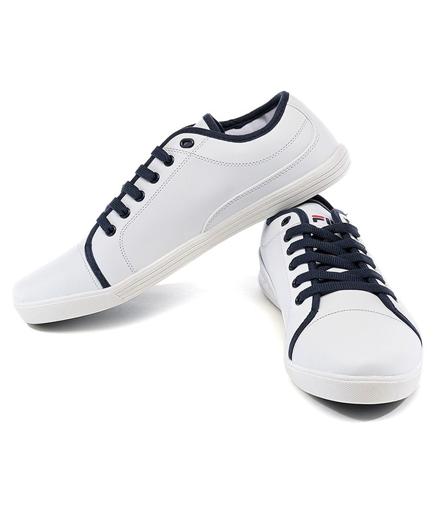 fila white shoes india