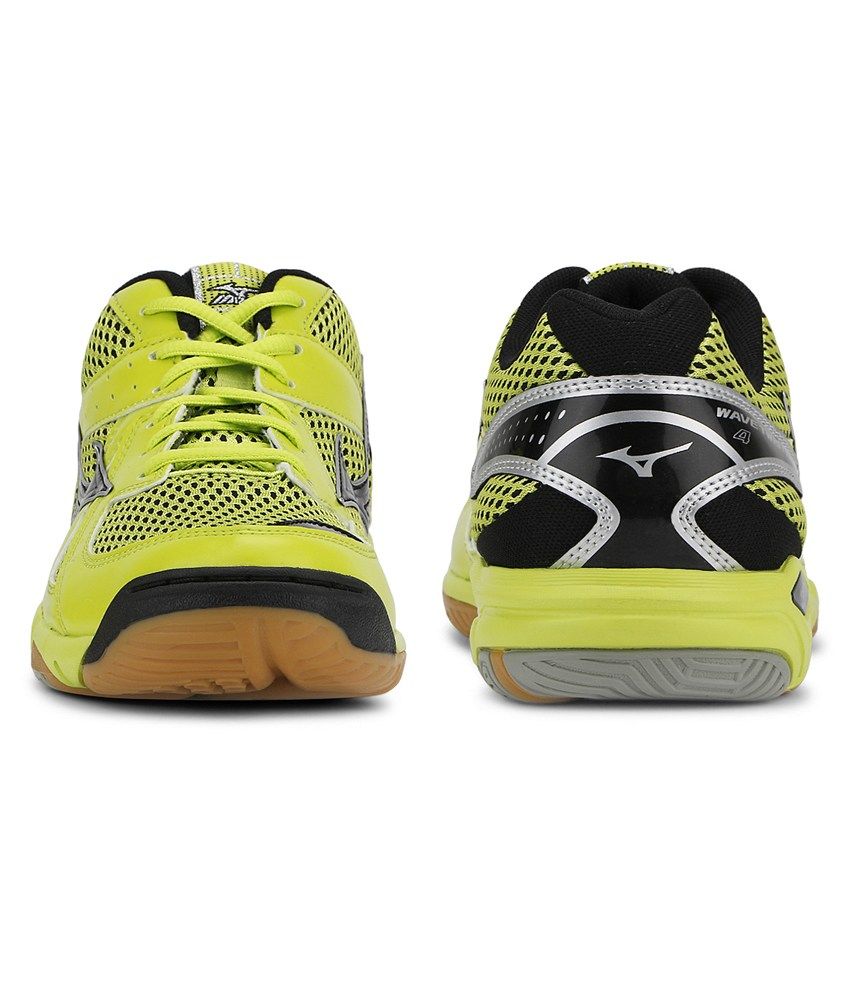 mizuno badminton shoes snapdeal