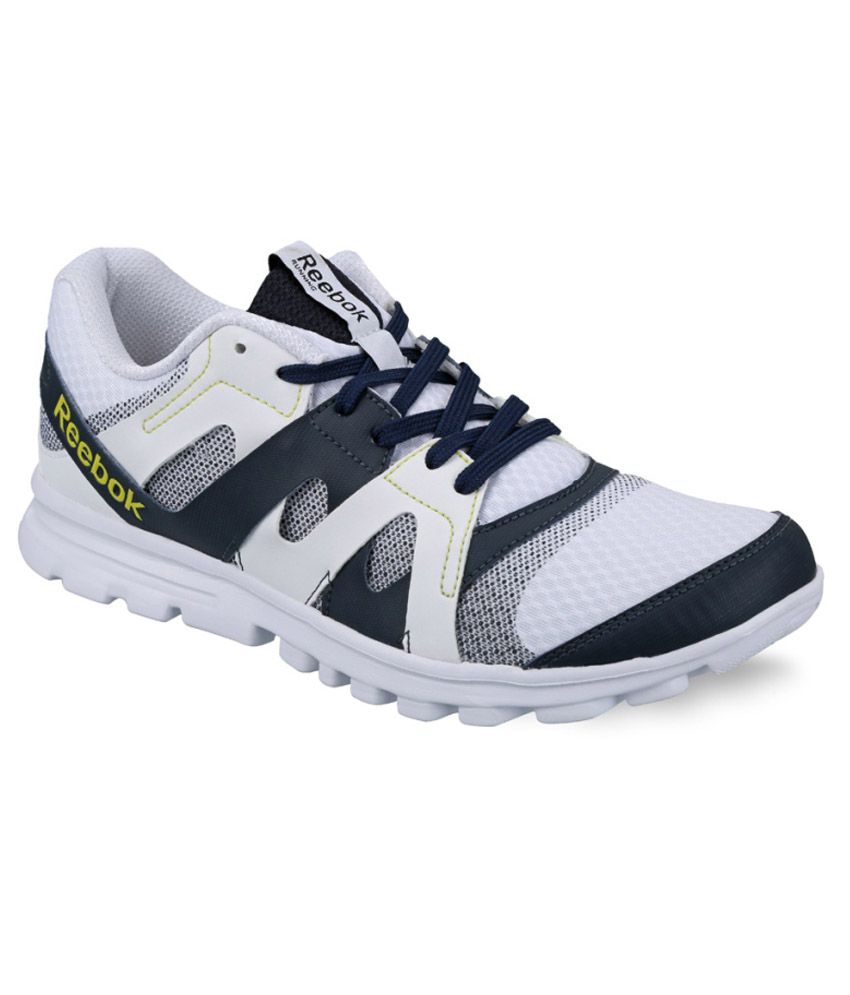 snapdeal reebok running shoes