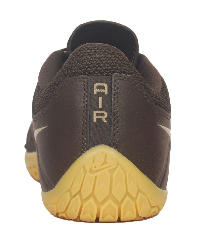 nike brown canvas shoes