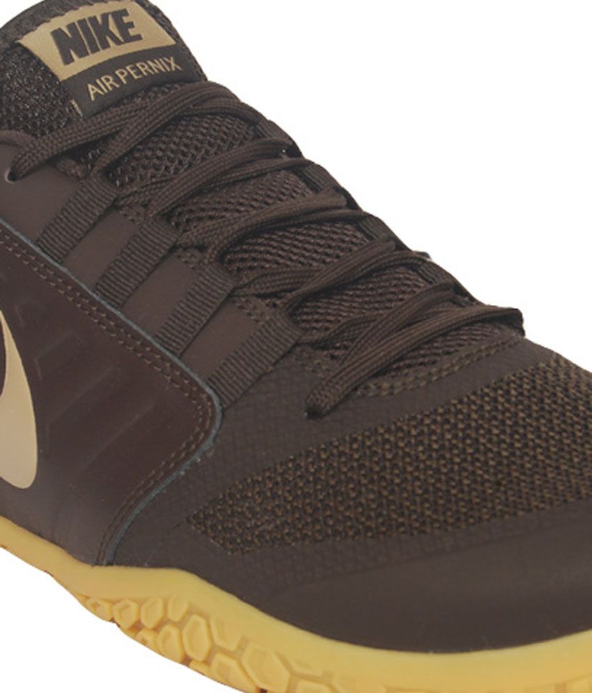 nike brown cargos