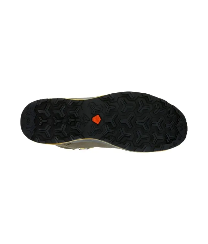 Best Trekking shoes The best ones that every Indian trekker must have   Best Products  Times of India