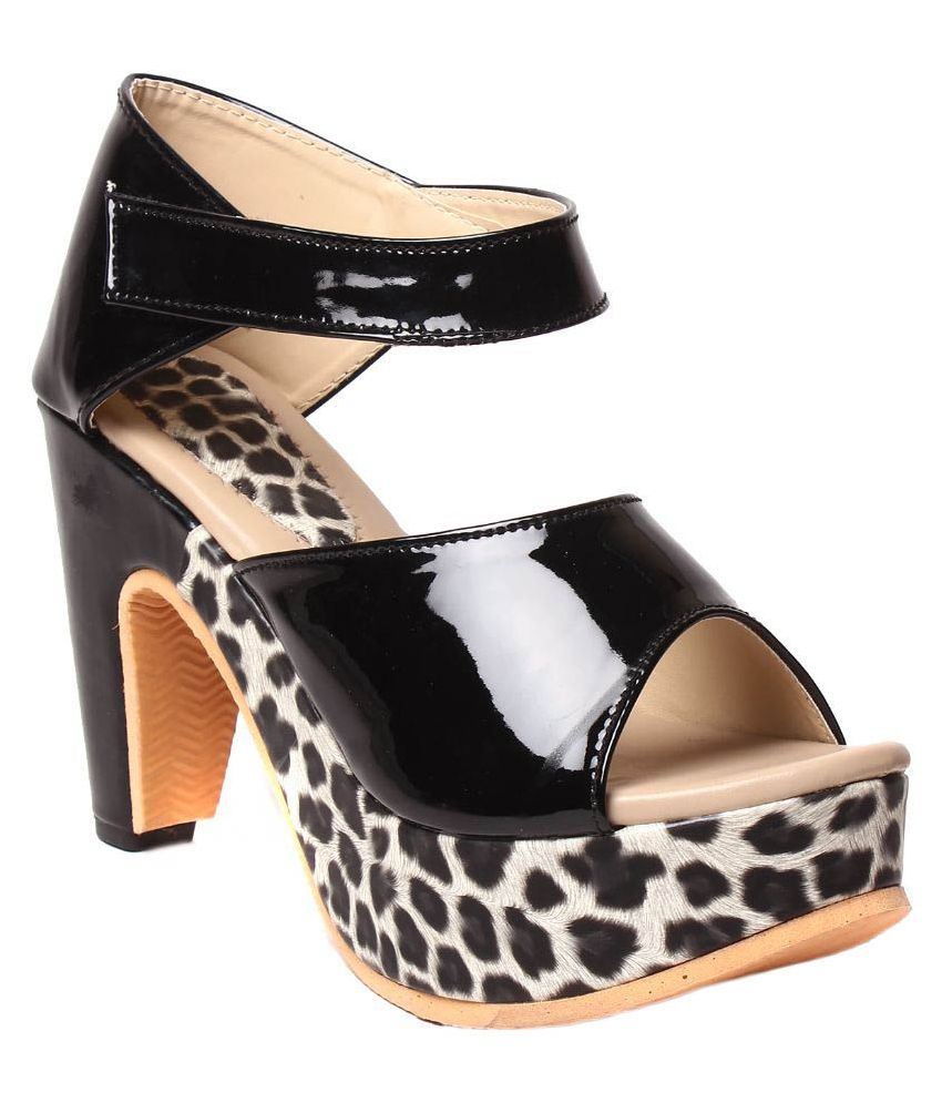 trendy heels online