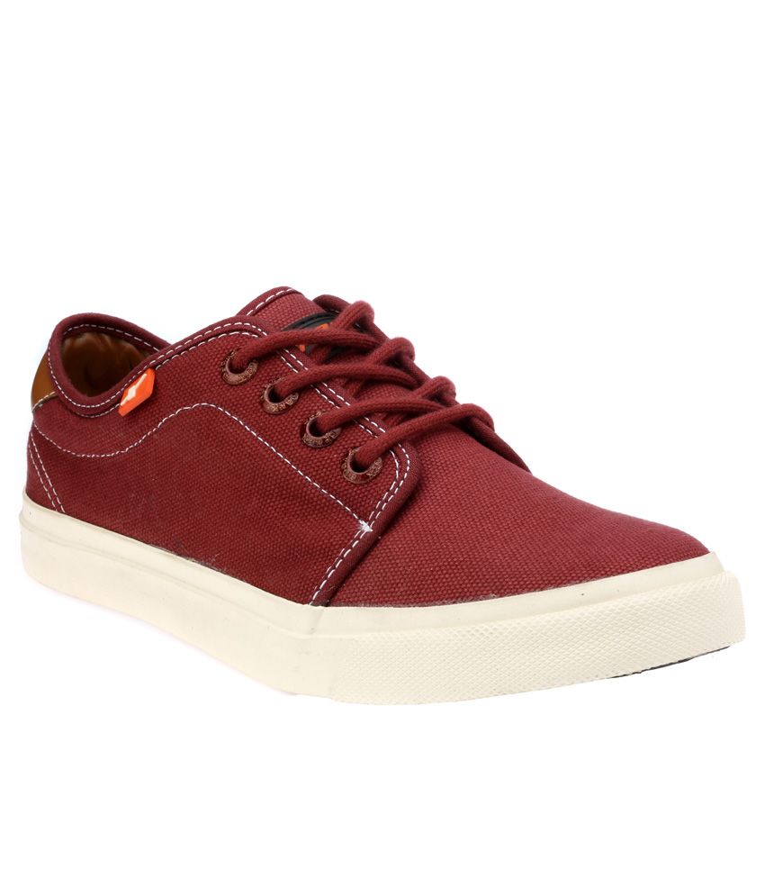 maroon canvas shoes