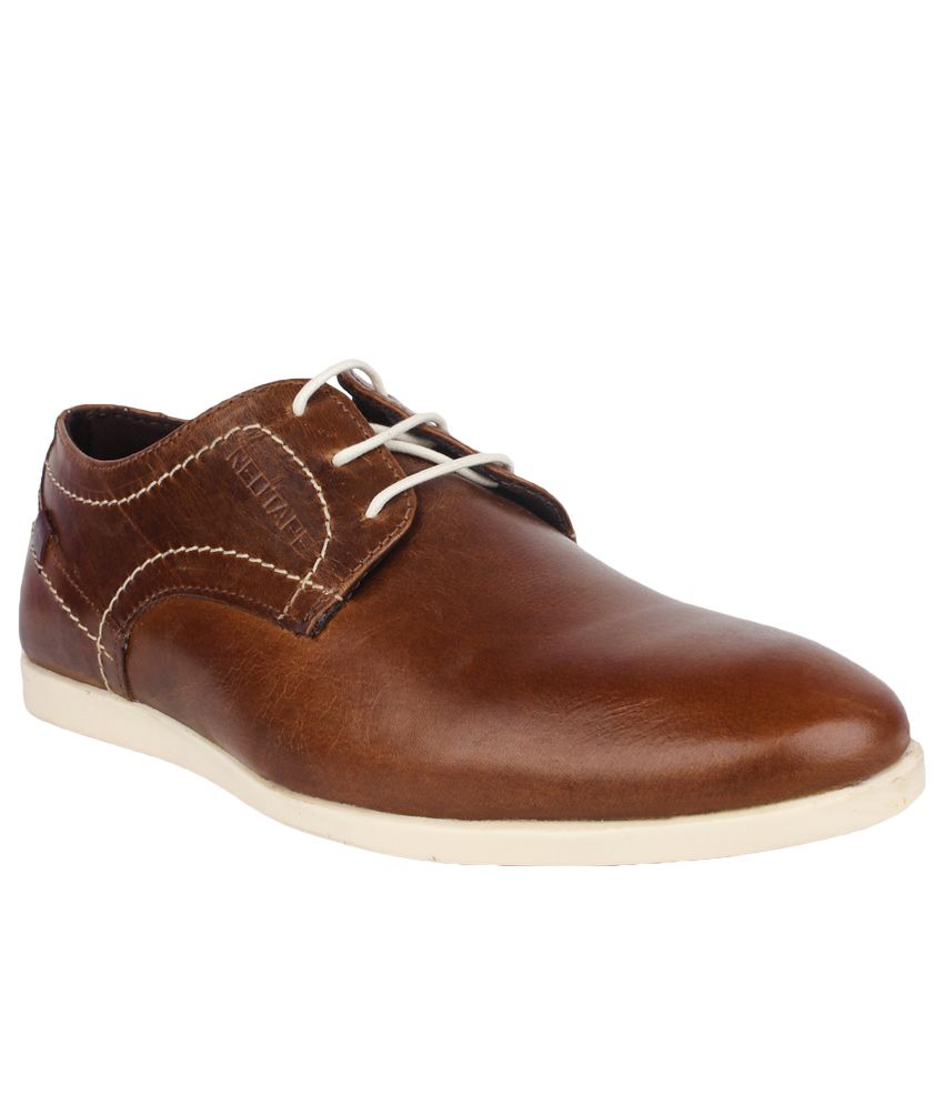 red tape tan casual shoes