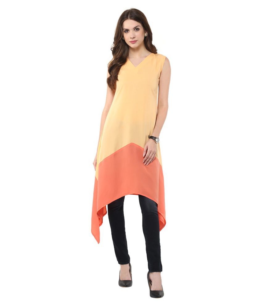 asymmetrical hemline kurti