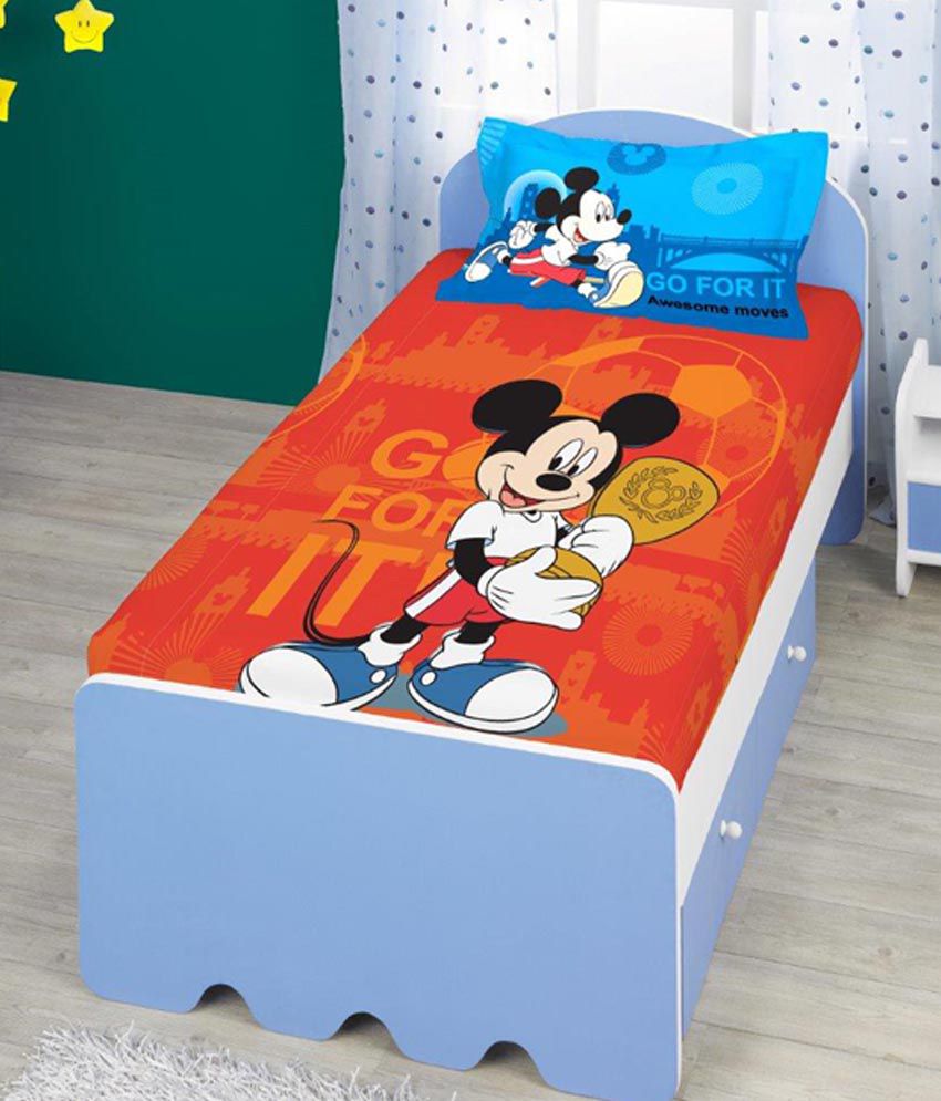     			Bombay Dyeing Mickey and His Friends Multi Contemporary Single 1 Bedsheet with 1 Pillow Cover