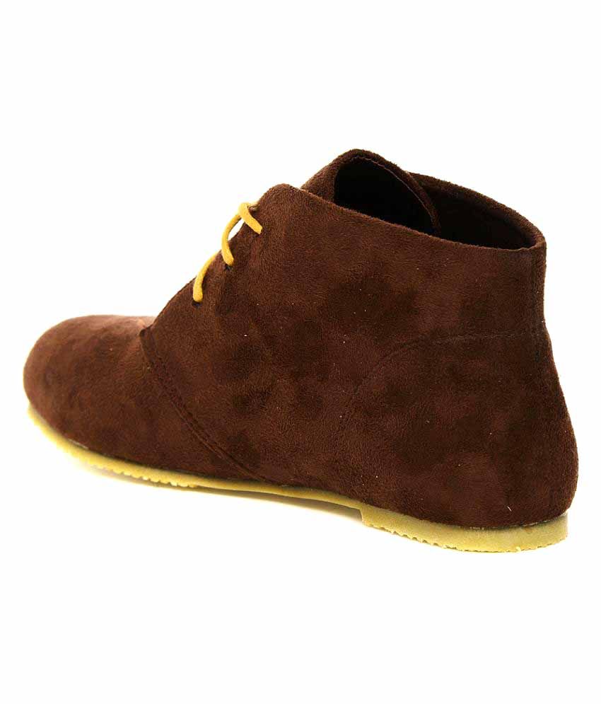 womens brown booties flat