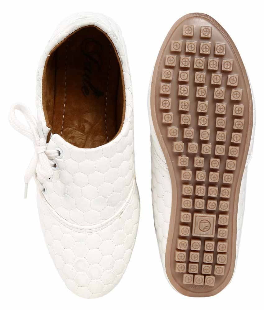 Jade White Boat Shoes Price in India- Buy Jade White Boat Shoes Online ...