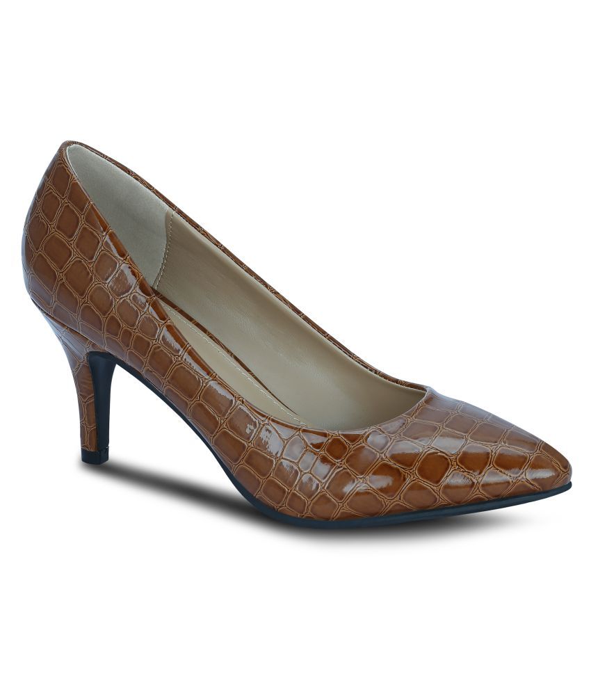 tan stilettos