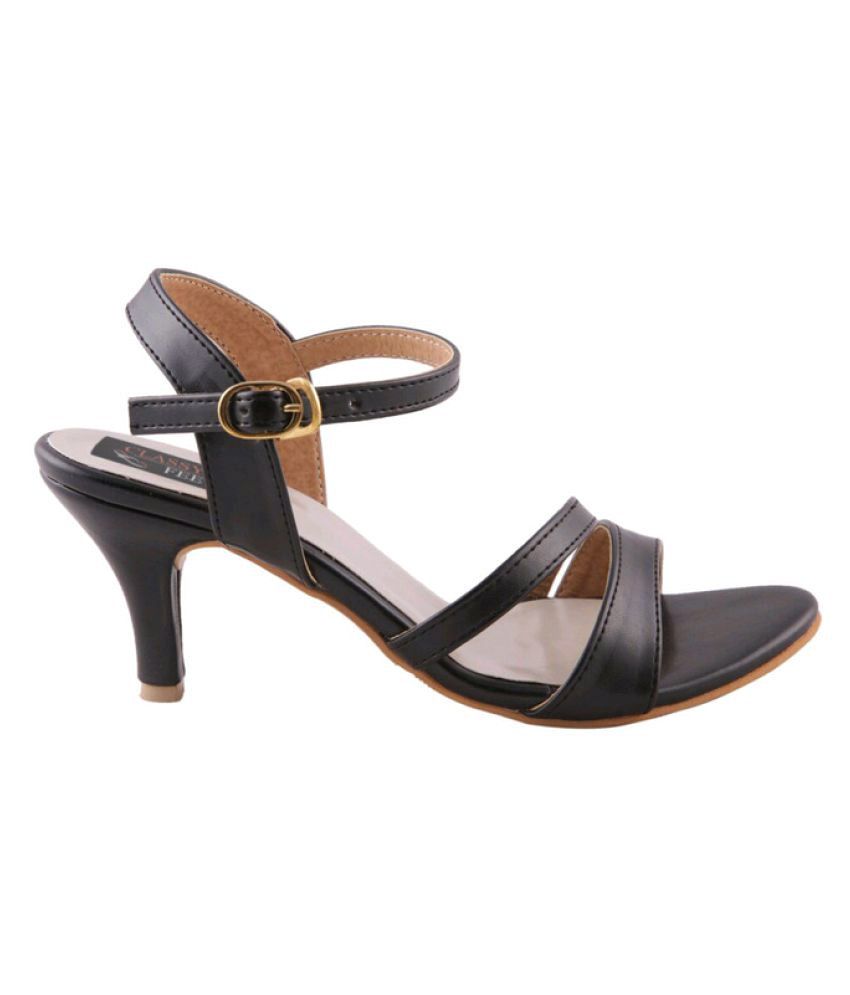 wide feet kitten heels