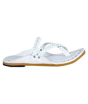 kolhapuri chappal white