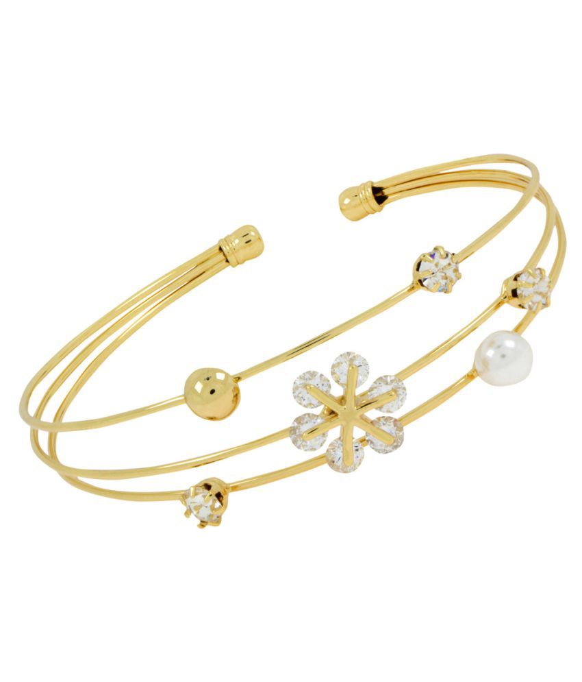     			The Jewelbox - Gold Bracelet (Pack of 1)