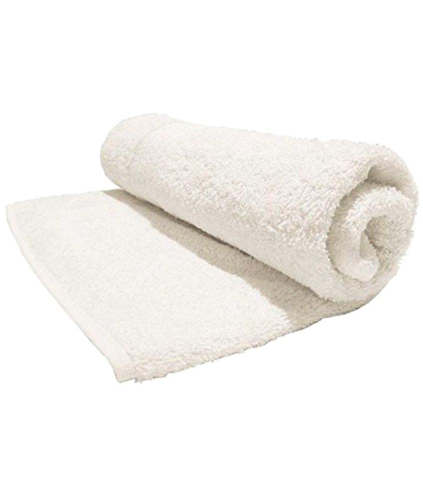 Bombay Dyeing Single Cotton Bath Towel White Buy Bombay [ 850 x 995 Pixel ]