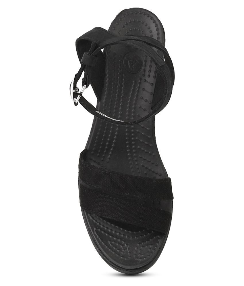 pump crocs