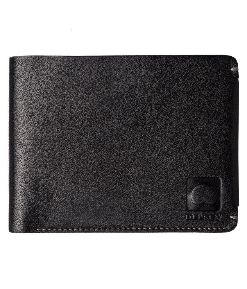 delsey passport holder