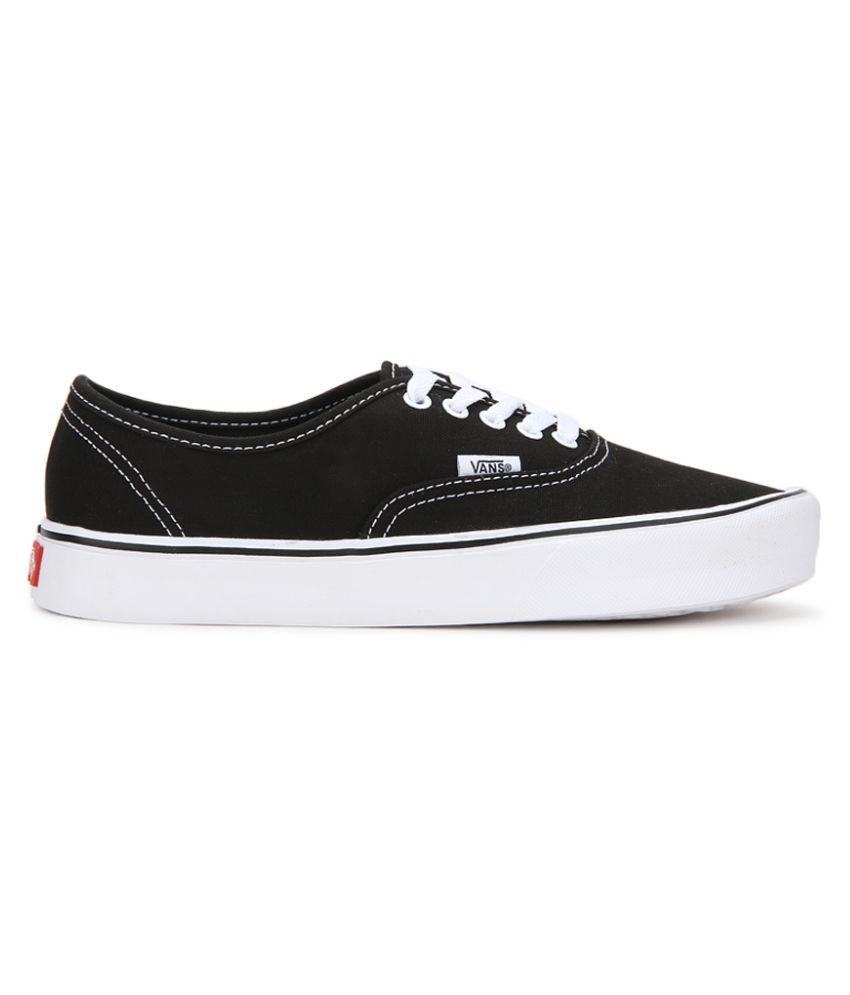 vans negras old school