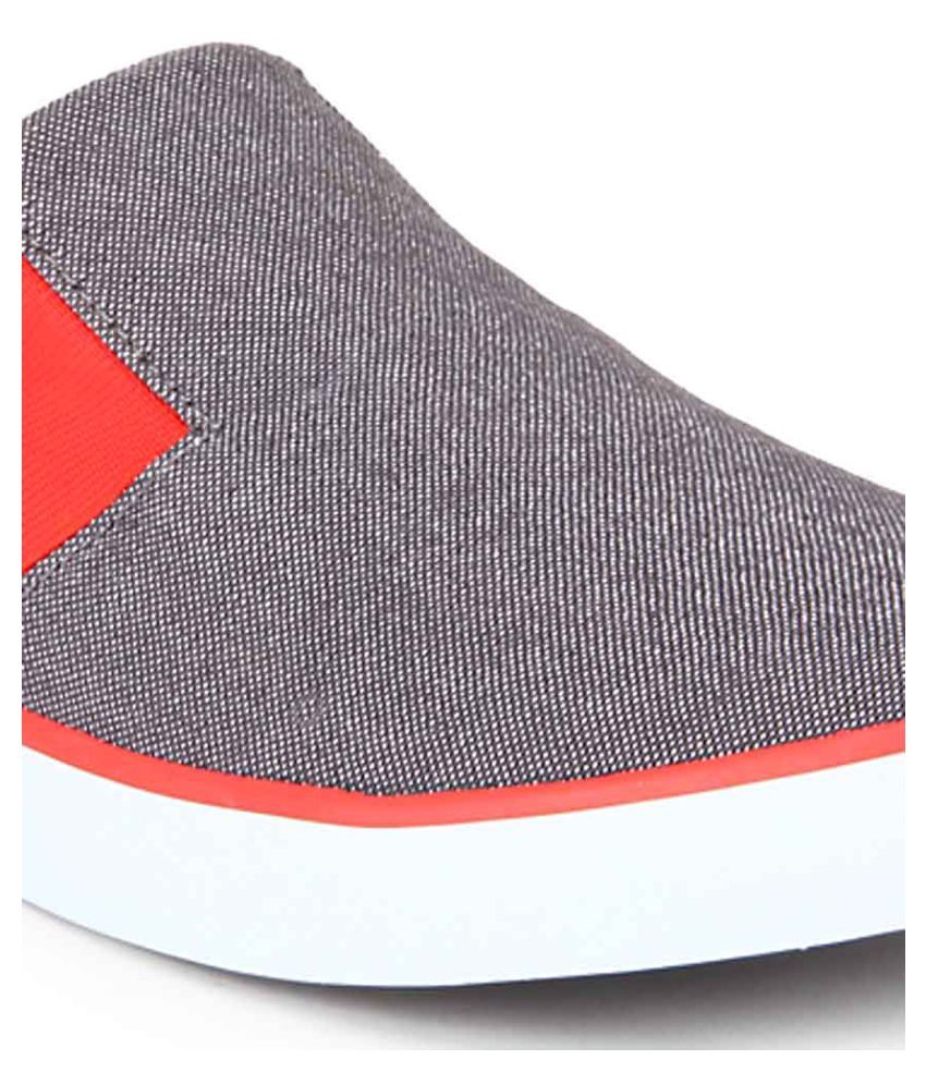 puma lazy slip on womens