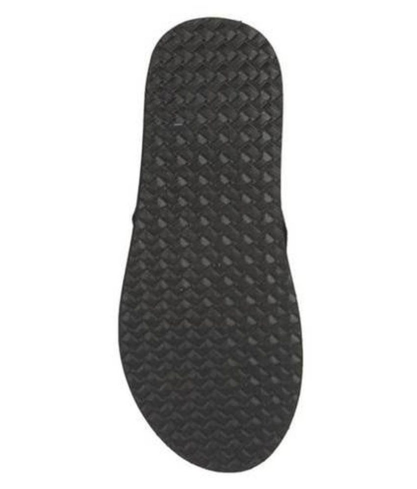 adidas slipper black