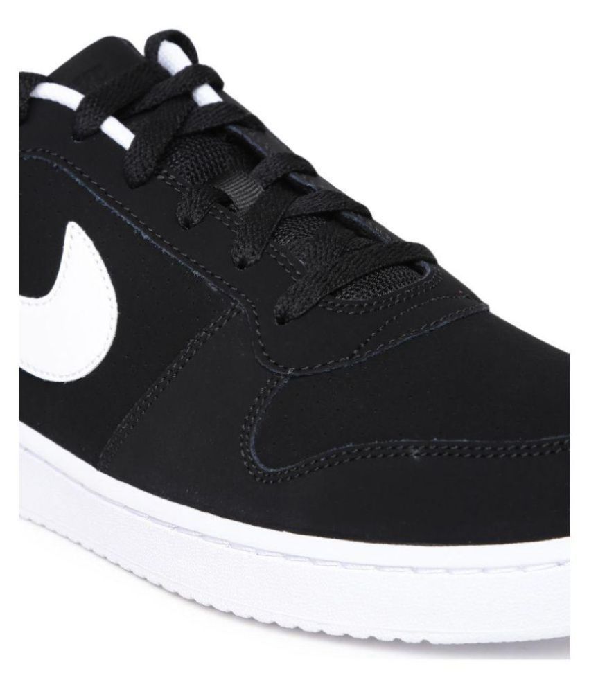 black nike court shoes