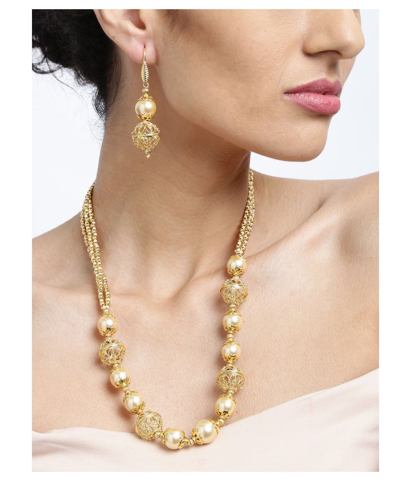 Zaveri Pearls Golden Alloy Necklace Set Buy Zaveri Pearls Golden