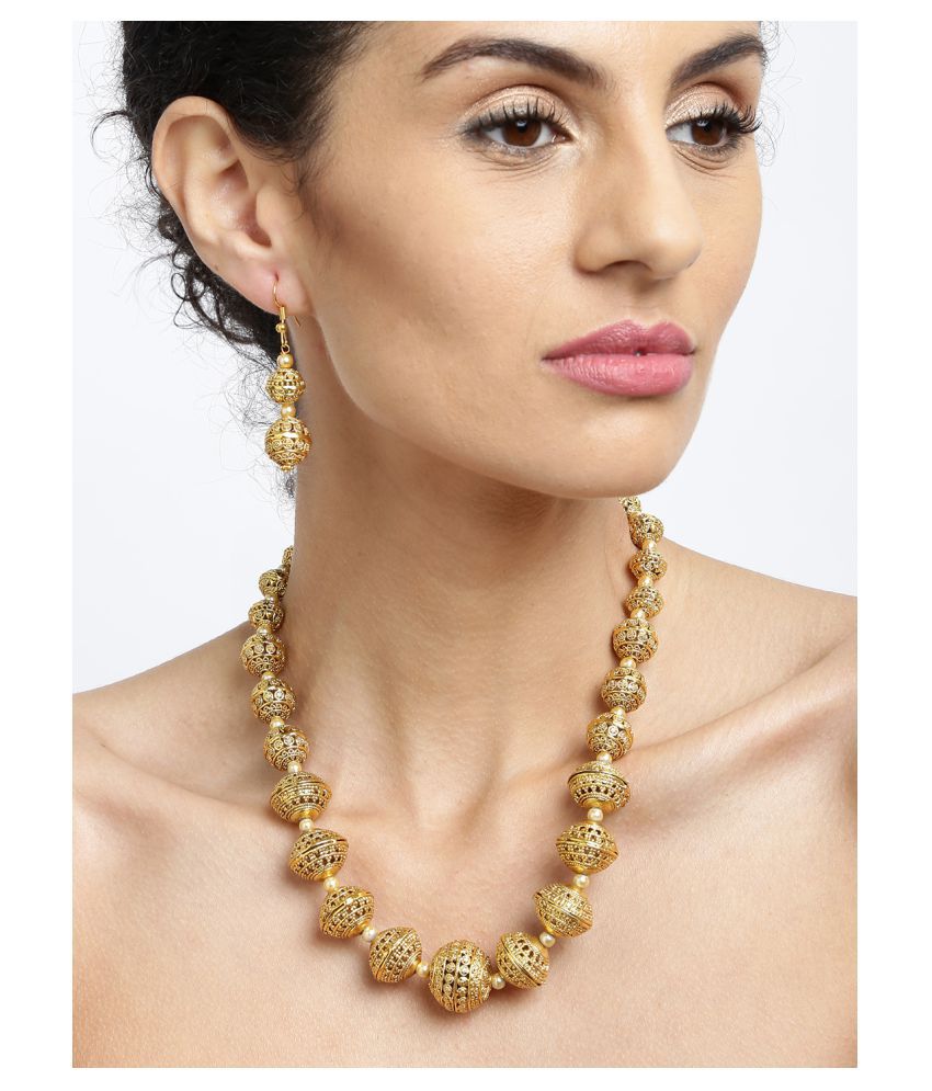 Zaveri Pearls Golden Alloy Necklace Set - Buy Zaveri Pearls Golden ...