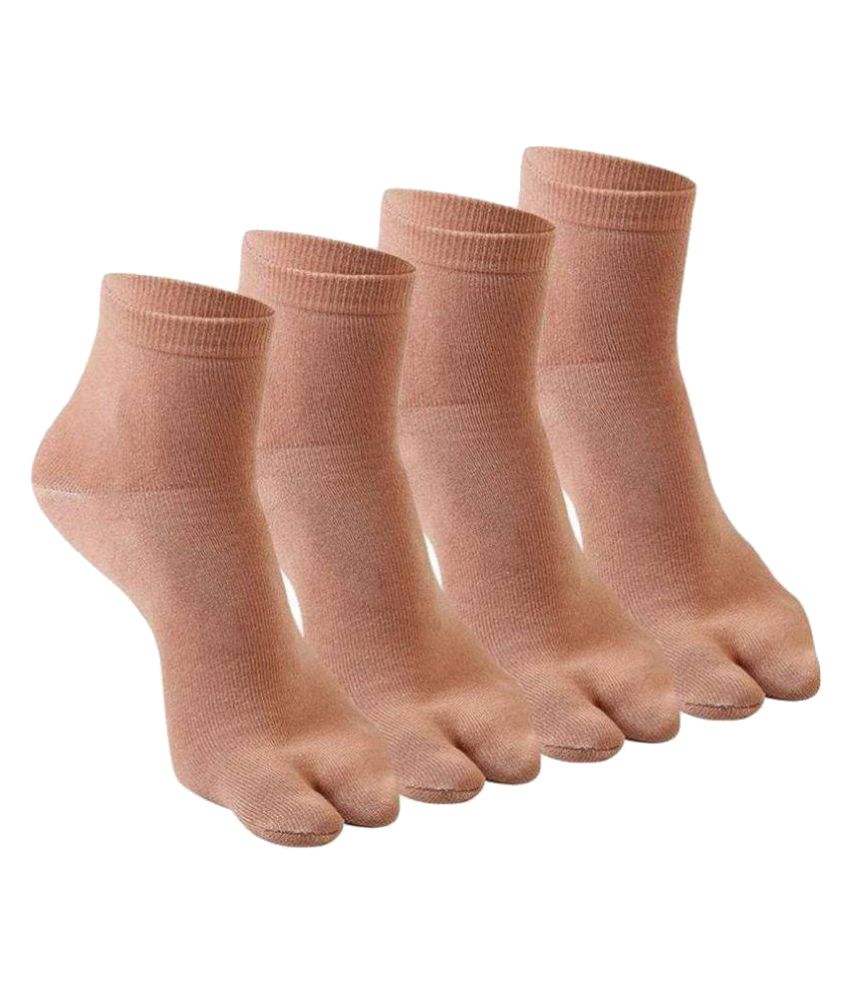     			Tahiro Beige Casual Thumb Socks