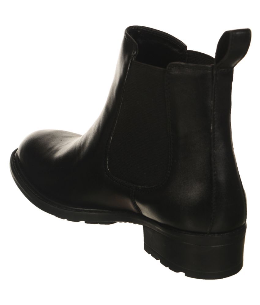 bruno manetti ankle boots