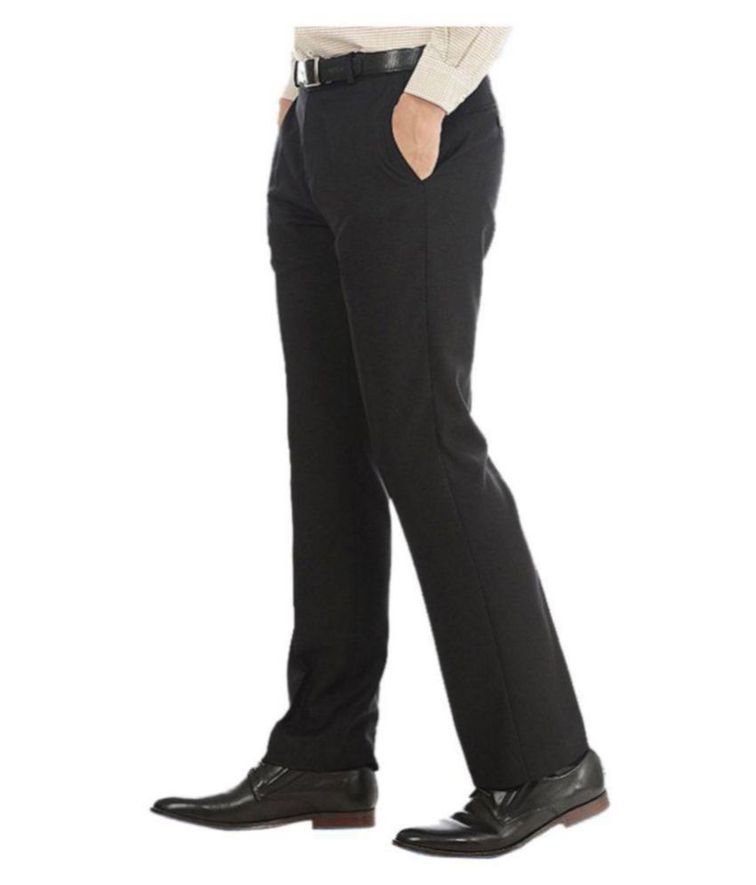 young trendz track pants