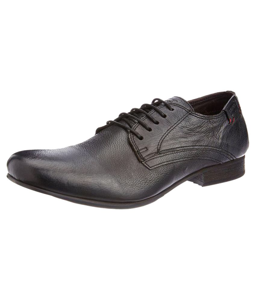 Levi's Black Derby Formal Shoes Price in India- Buy Levi's Black Derby