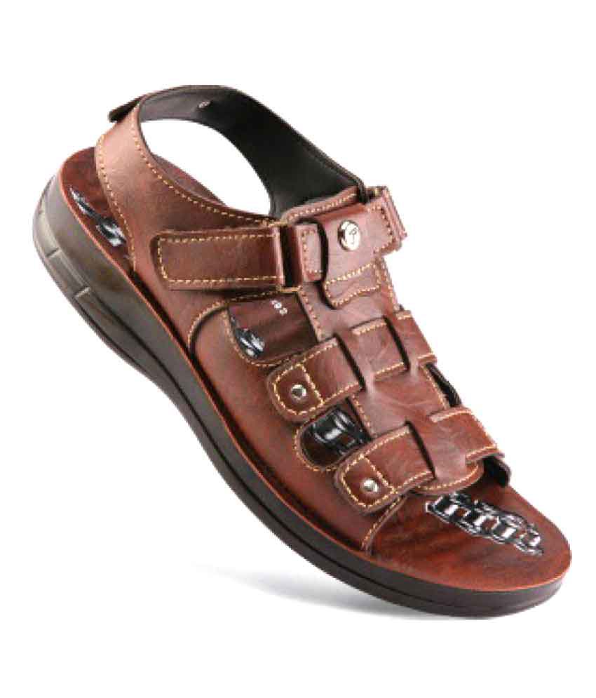 Paragon Brown Sandals Price in India 