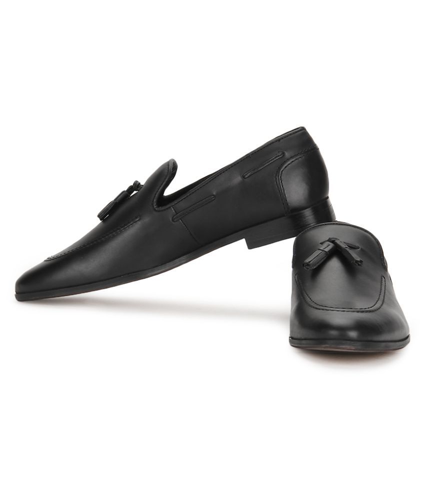 carlton london chappal