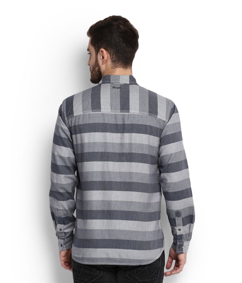 wrangler grey shirt