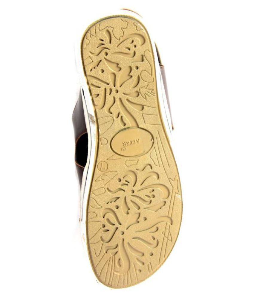  Indo  Tan Sandals  Price in India Buy Indo  Tan Sandals  