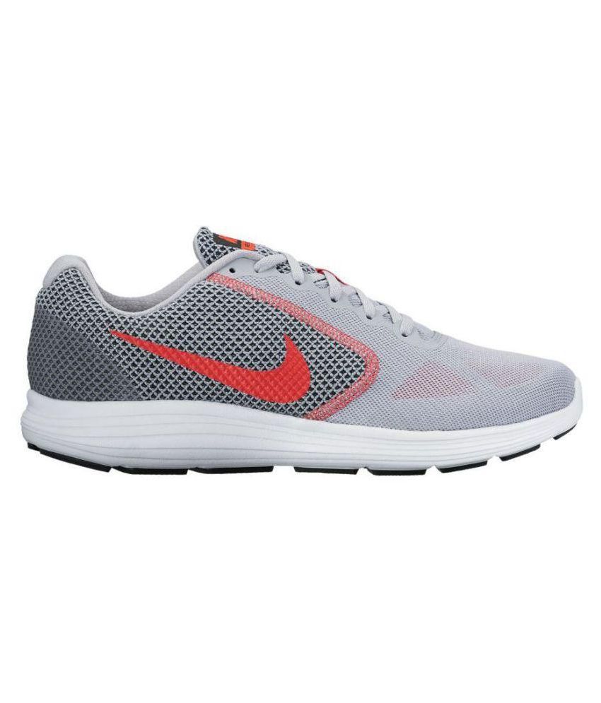 womens nike revolution 3 india