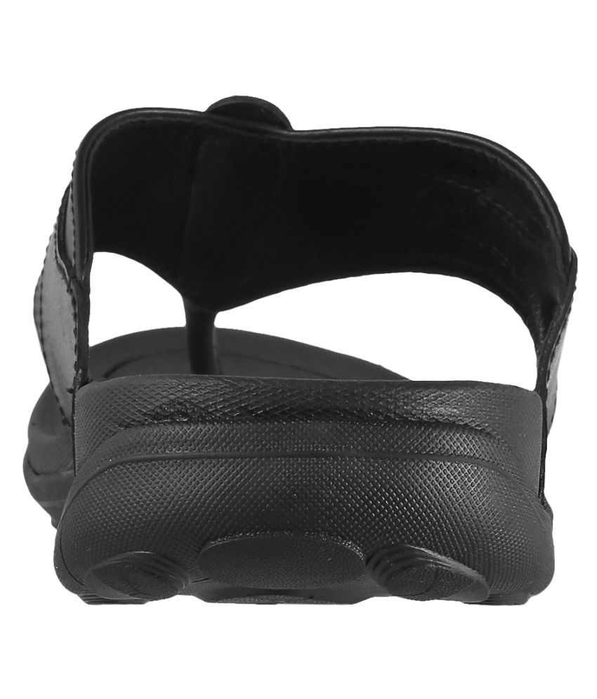 MOCHI MOCHI Men BLACK LEATHER BLACK Leather Slippers Price in India- Buy MOCHI MOCHI Men BLACK 