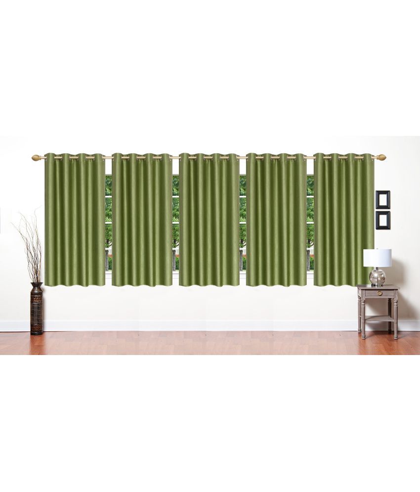     			Stella Creations Set of 5 Window Eyelet Curtains Plain Light Green