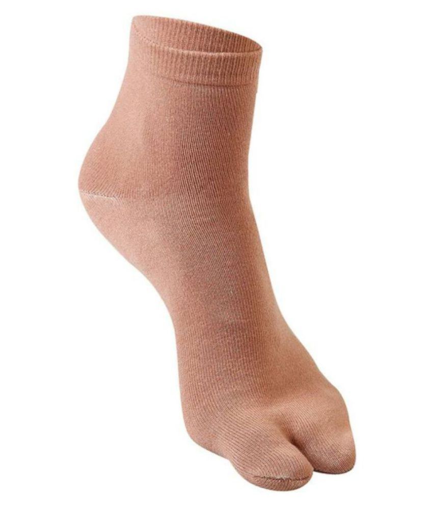     			Tahiro Beige Cotton Thumb Socks