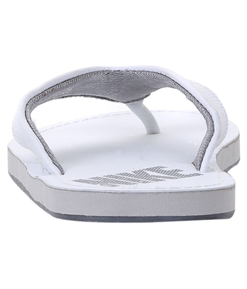 nike white thong flip flops