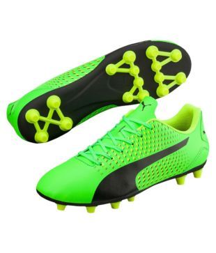 puma green football shoes