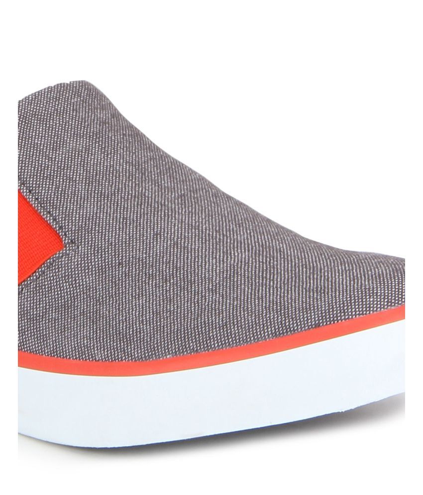 puma lazy slip on womens
