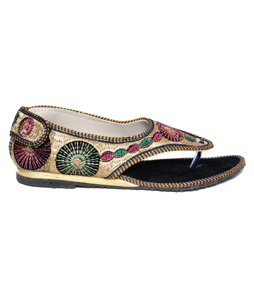 flat heels online
