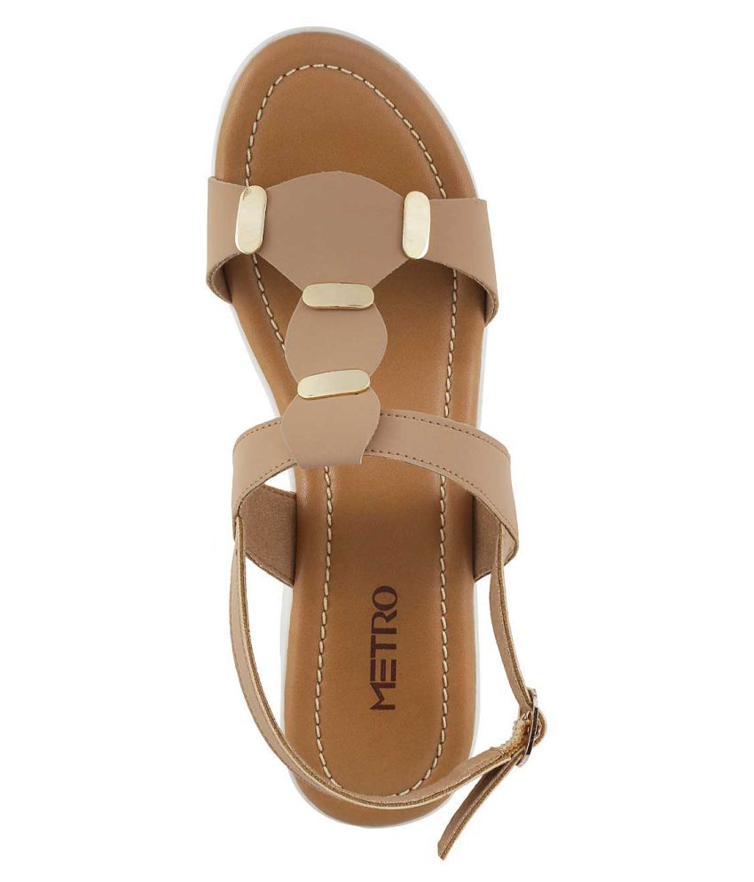 METRO BEIGE Block Heels Price in India- Buy METRO BEIGE Block Heels Online at Snapdeal