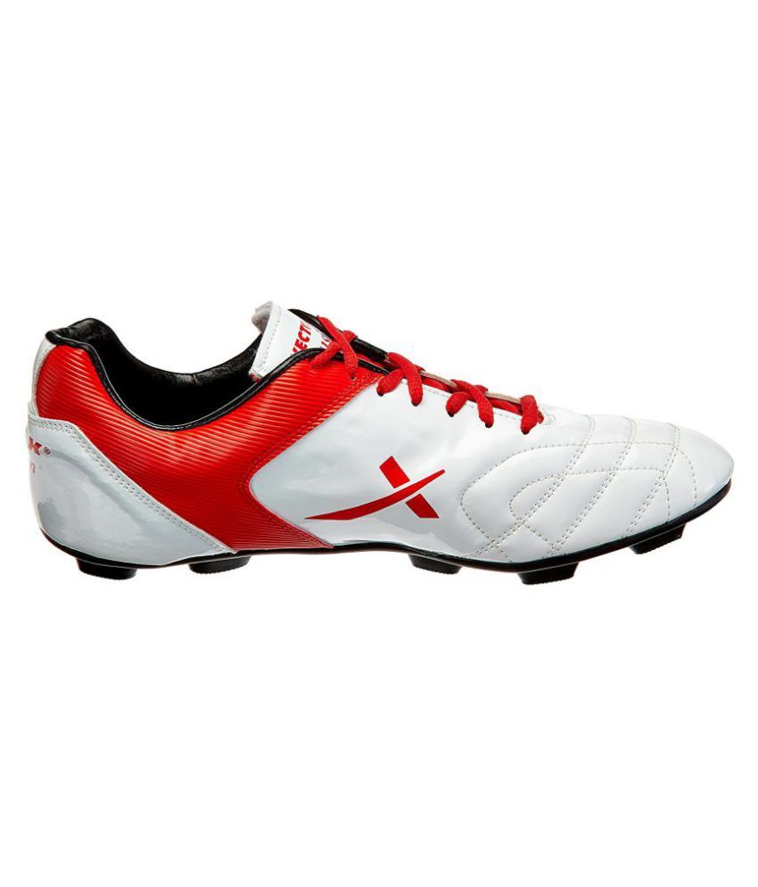 Vector X Fusion Red Football Shoes: Buy 