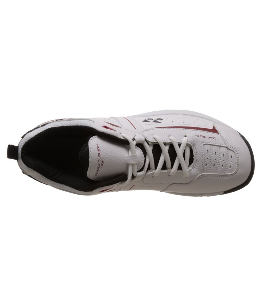 yonex power cushion white